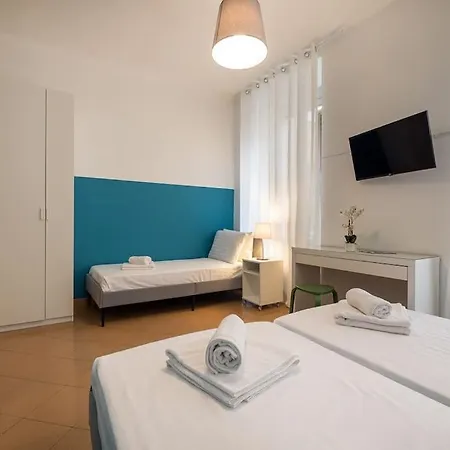 Mia - With Private Bath Center01 Больцано